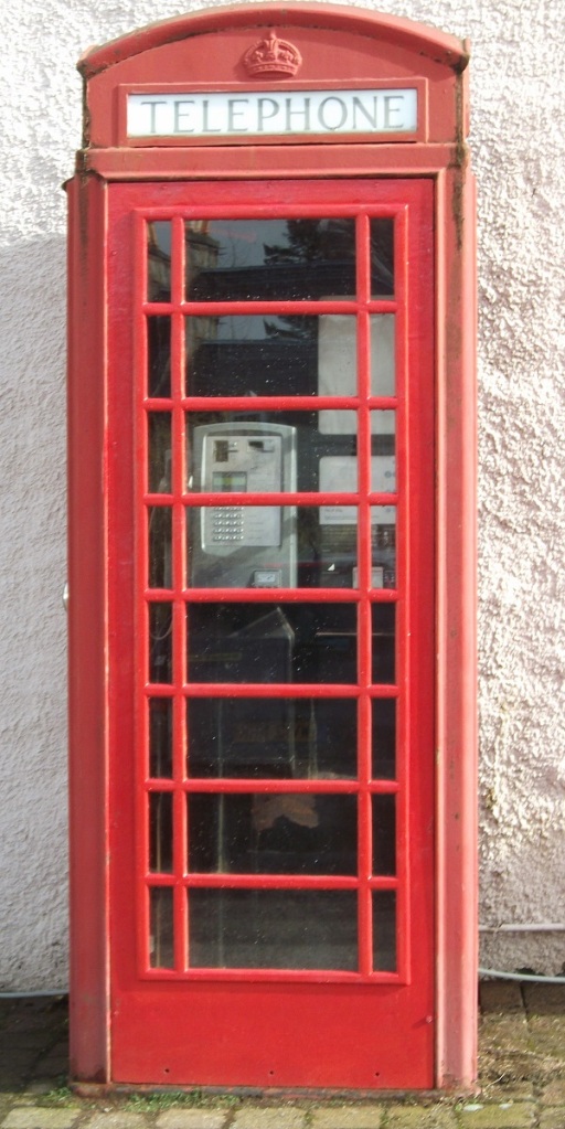 A red telephone box